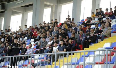 İcra başçısı stadiona sonra gəldi, baxımlı qolları izlədi –
