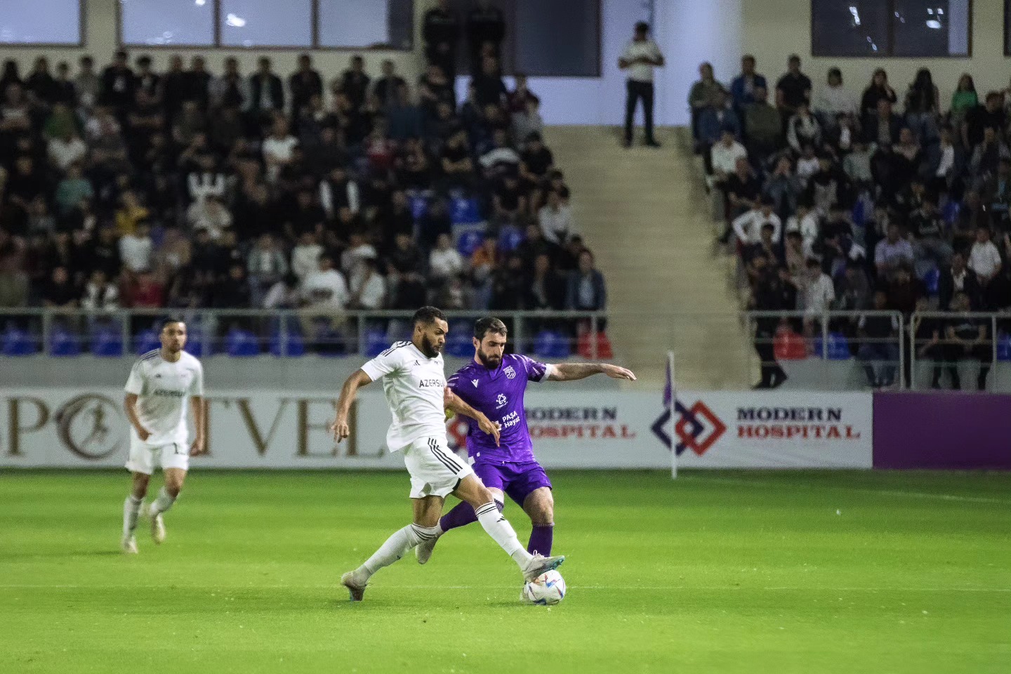 Şəhər əhli axışıb gəldi - "Qarabağ"ı görmək üçün