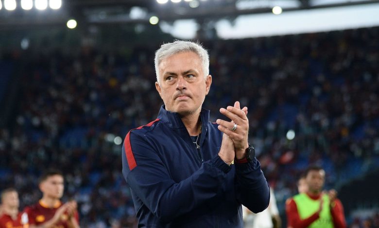 Mourinyo “Fənərbaxça”nın baş məşqçi postuna namizəddir