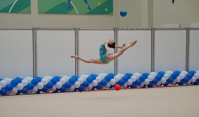 Azərbaycan bədii gimnastları Neftçalada nümunəvi çıxışlar etdi -