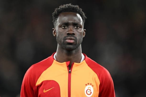 “Qalatasaray"ın müdafiəçisi Almaniya klubunun hədəfində