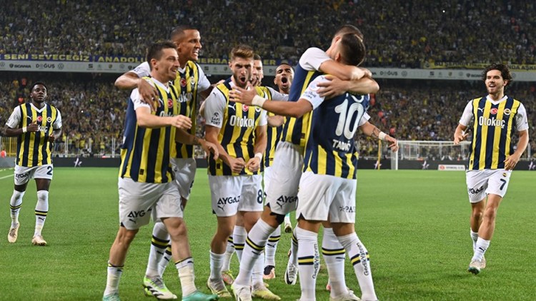 "Fənərbaxça"da 5 futbolçu bu gün derbidə forma geyinməyəcək