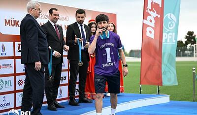 İcra başçısı, müğənnilər, Bakıdan gələnlər və başqaları…