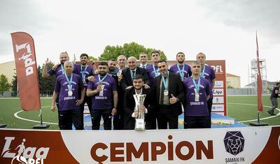 İcra başçısı, müğənnilər, Bakıdan gələnlər və başqaları…