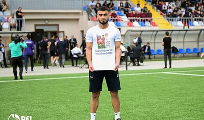 İcra başçısı, müğənnilər, Bakıdan gələnlər və başqaları…