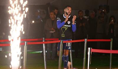 Rövşən Nəcəfin önünə övladları ilə çıxan “Qarabağ”lı futbolçular -