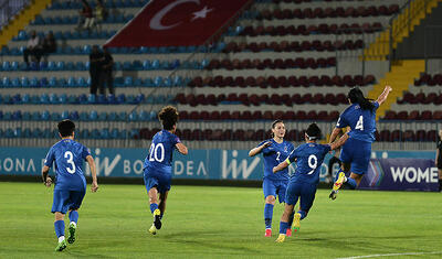 Gözəl, Nigar…