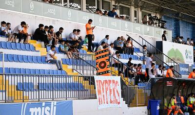 Azərbaycanda futbolçular yumruq və təpik davasına çıxdı -