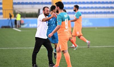 Azərbaycanda futbolçular yumruq və təpik davasına çıxdı -