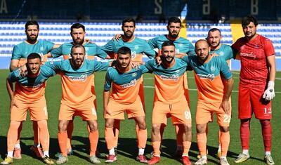 Azərbaycanda futbolçular yumruq və təpik davasına çıxdı -