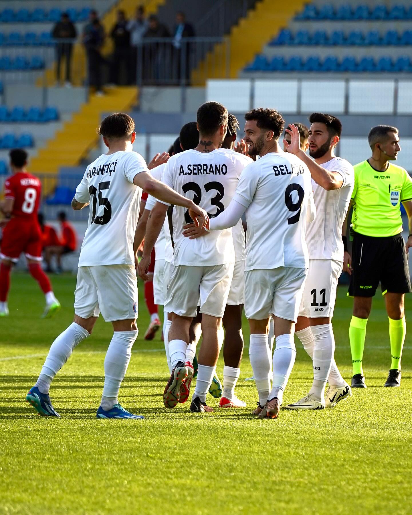 7 oldu, yenə də olacaq: “Biz bu prosedən kənarda, yaxud onlardan geri qala bilmərik”