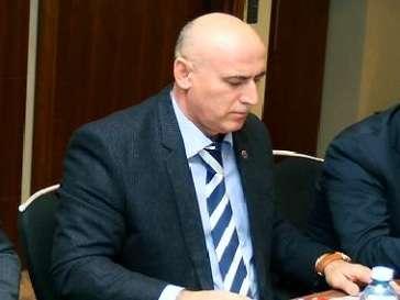 “Futbol adamları qalıb kənarda, aidiyyatı olmayanlar burada işləyir” - VİDEO