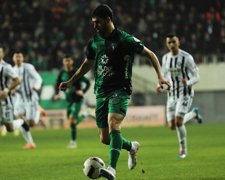 “Kocaelispor” Ramil Şeydayevi saxlayacaq, yoxsa göndərəcək?