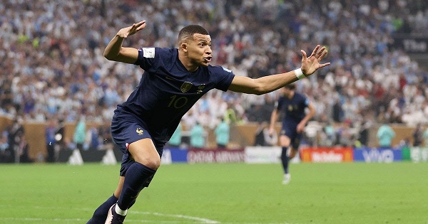 AÇ-2024-dən sonra burnundan əməliyyat olunacaq - Mbappe