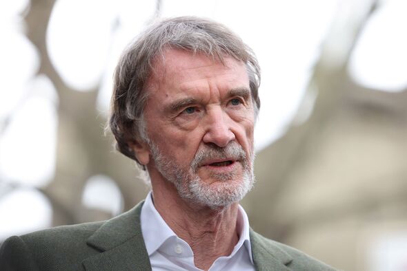“İlk transfer pəncərəsində bütün problemləri həll edə biləcəyimizə əmin deyiləm”