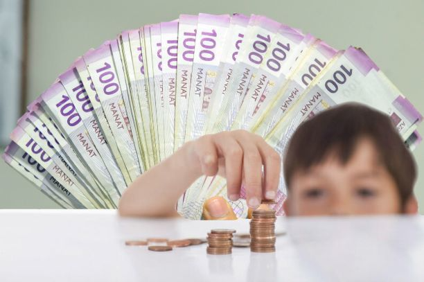 Azərbaycanda uşaqlar üçün 500 manat müavinət müəyyənləşdi