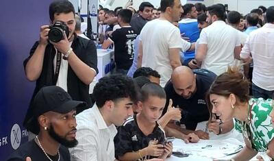 "Qarabağ"a görə izdiham yarandı, tədbir yarımçıq qaldı -