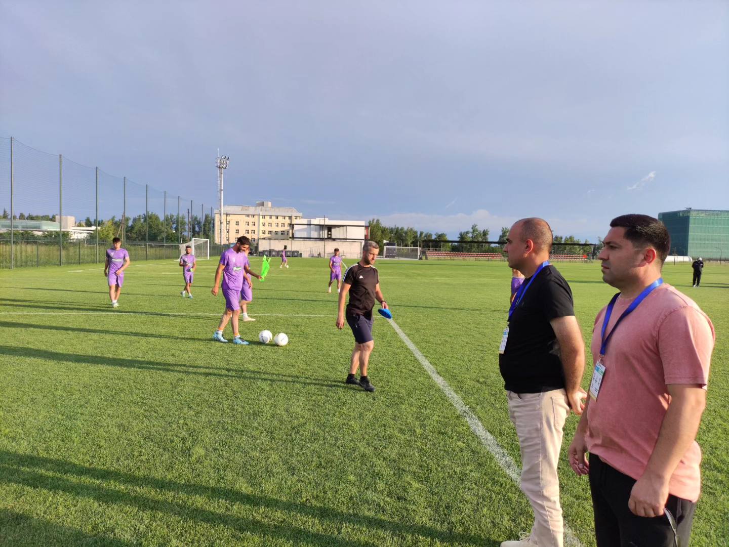 Azərbaycan klubu kənddən çıxan futbolçularına görə problem yaşadı