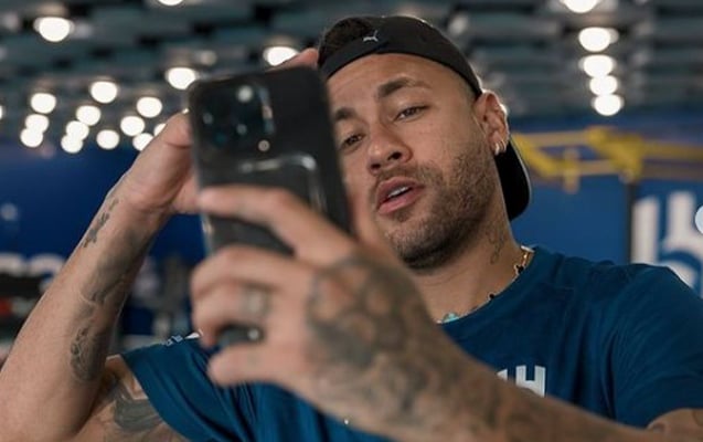 Neymar döndü - FOTOLAR