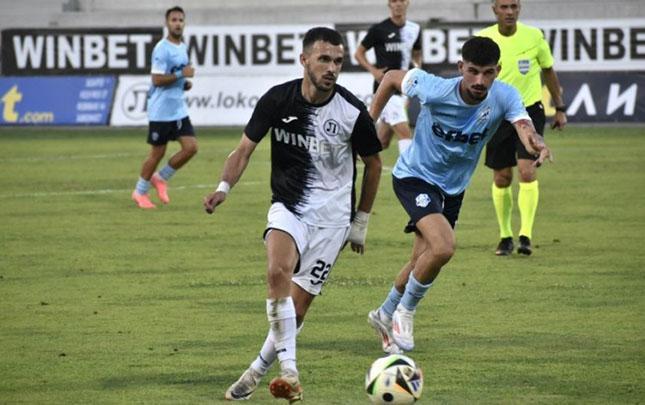 Azərbaycan millisinin müdafiəçisi qələbəyə sevindi
