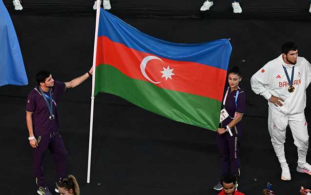 Azərbaycan komandası Olimpiadanın bağlanış mərasimində - FOTOLAR