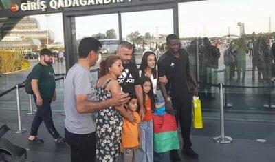 “Sportinfo”nun əməkdaşı bu söhbəti eşitdi:  “Qurban olum, “Qarabağ”ı atıb getmə” -