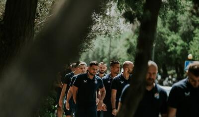 “Qarabağ”a görə Bakıya gəldilər, şəhər gəzintisinə çıxdılar -