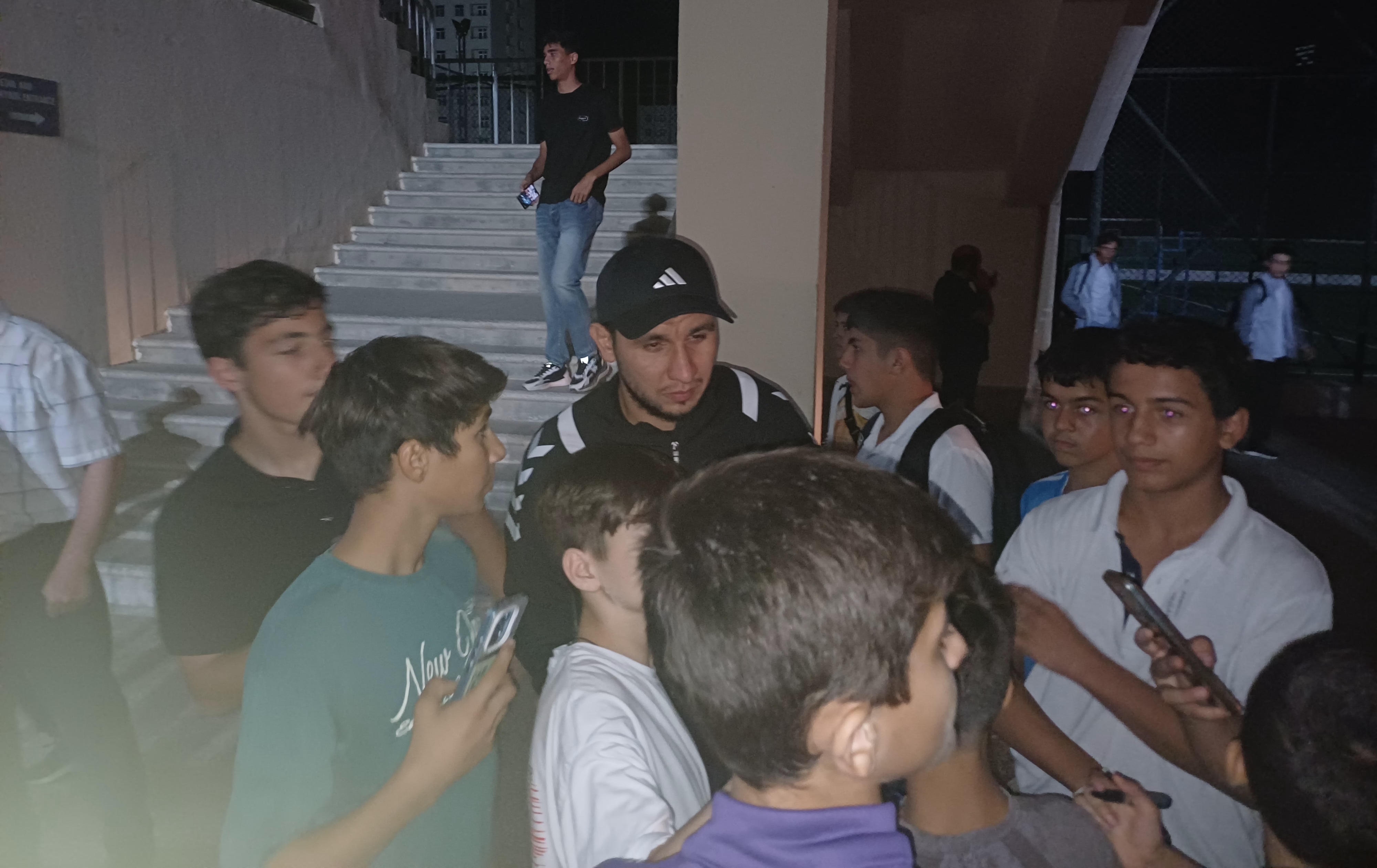"Qarabağ"da parlayan tanınmışın Sumqayıtda qarşılaşdığı surpriz an - FOTO