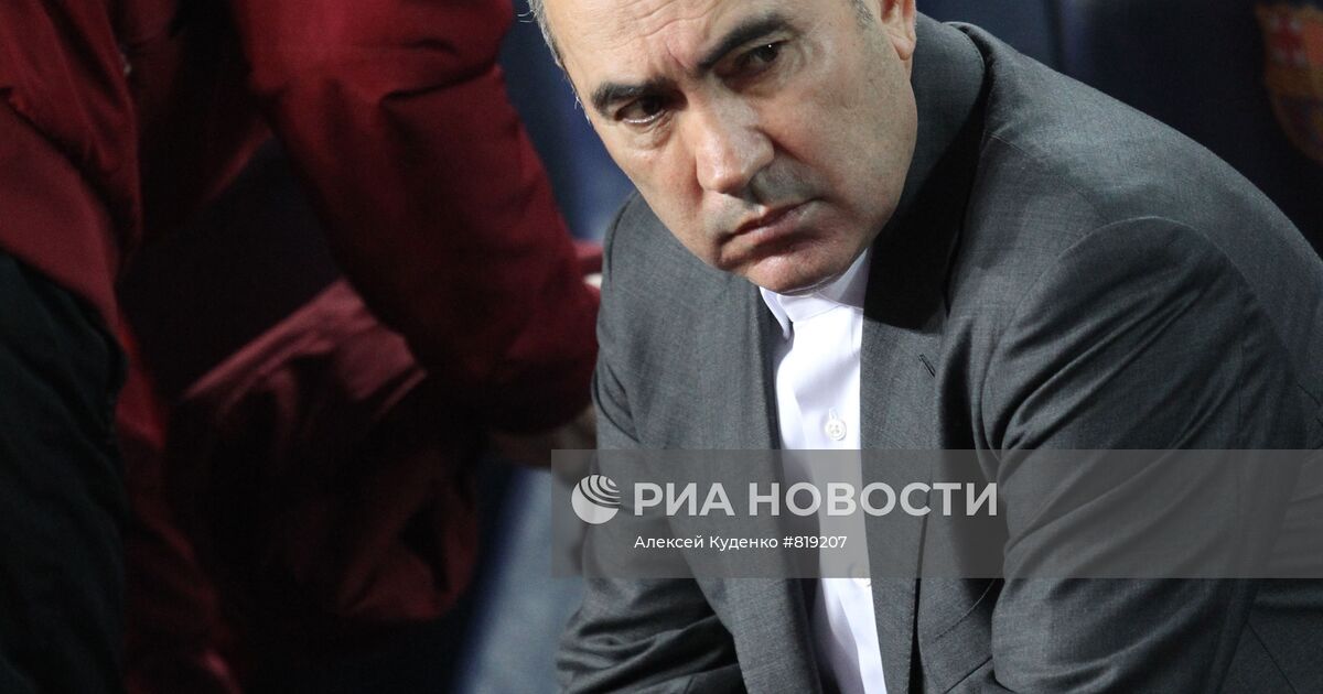 Kurban Berdiyev Ehtiram Quliyevi necə peşman edir?