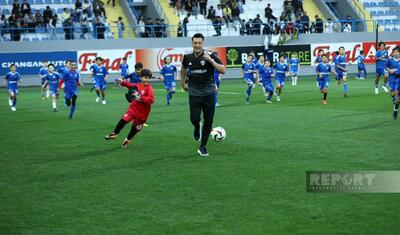 Sabiq “Real”lı Bakıda kimlərlə futbol oynadı? -