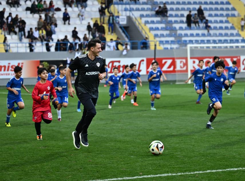 Dünya ulduzunun “Qarabağ”da 1 günü… FOTOLAR