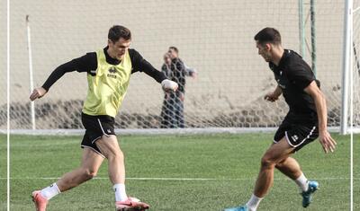 “NEFTÇİ”: Baş məşqçi dəyişdi, Emin Mahmudovun üzü gülməyə başladı…
