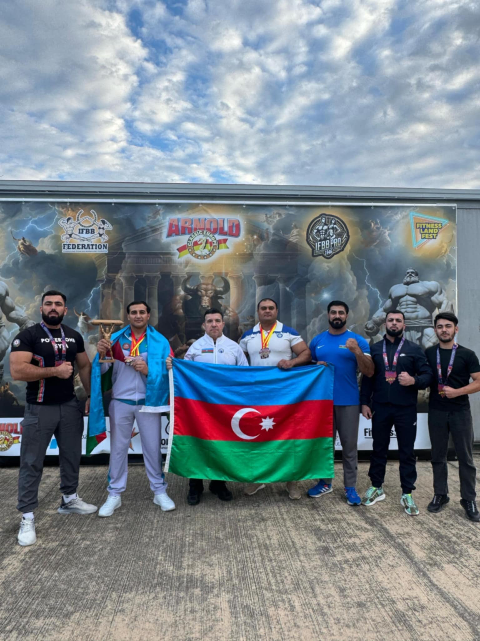 Stronqmençilərimizdən Avropa çempionatında uğurlu çıxış - FOTOLAR