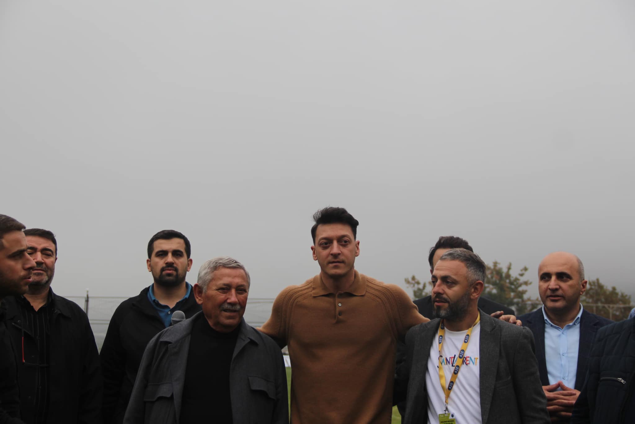 Məsut Özil Azərbaycanda oyuna baxmaqdan niyə imtina etdi?