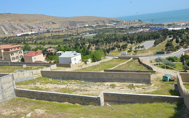 ŞOK QİYMƏTLƏR! Bakının bu ərazilərində torpaq 25 milyona satılır - VİDEO