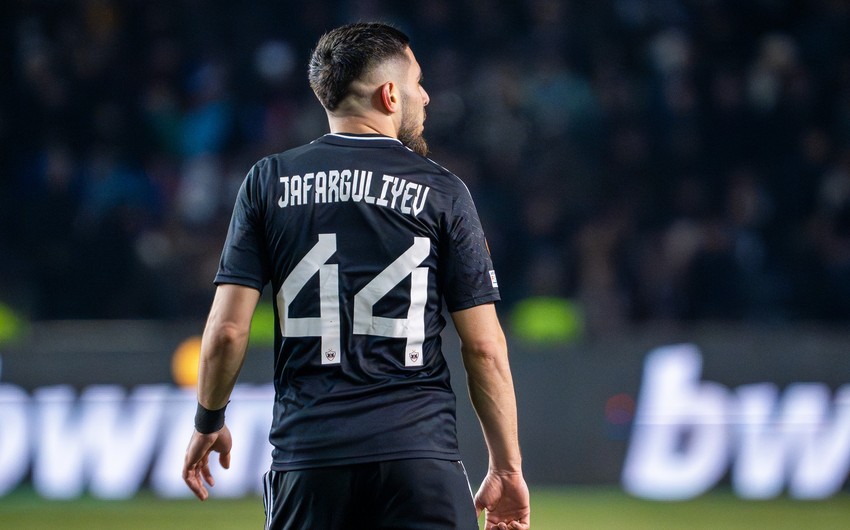 "Qarabağ"da biri var ki...