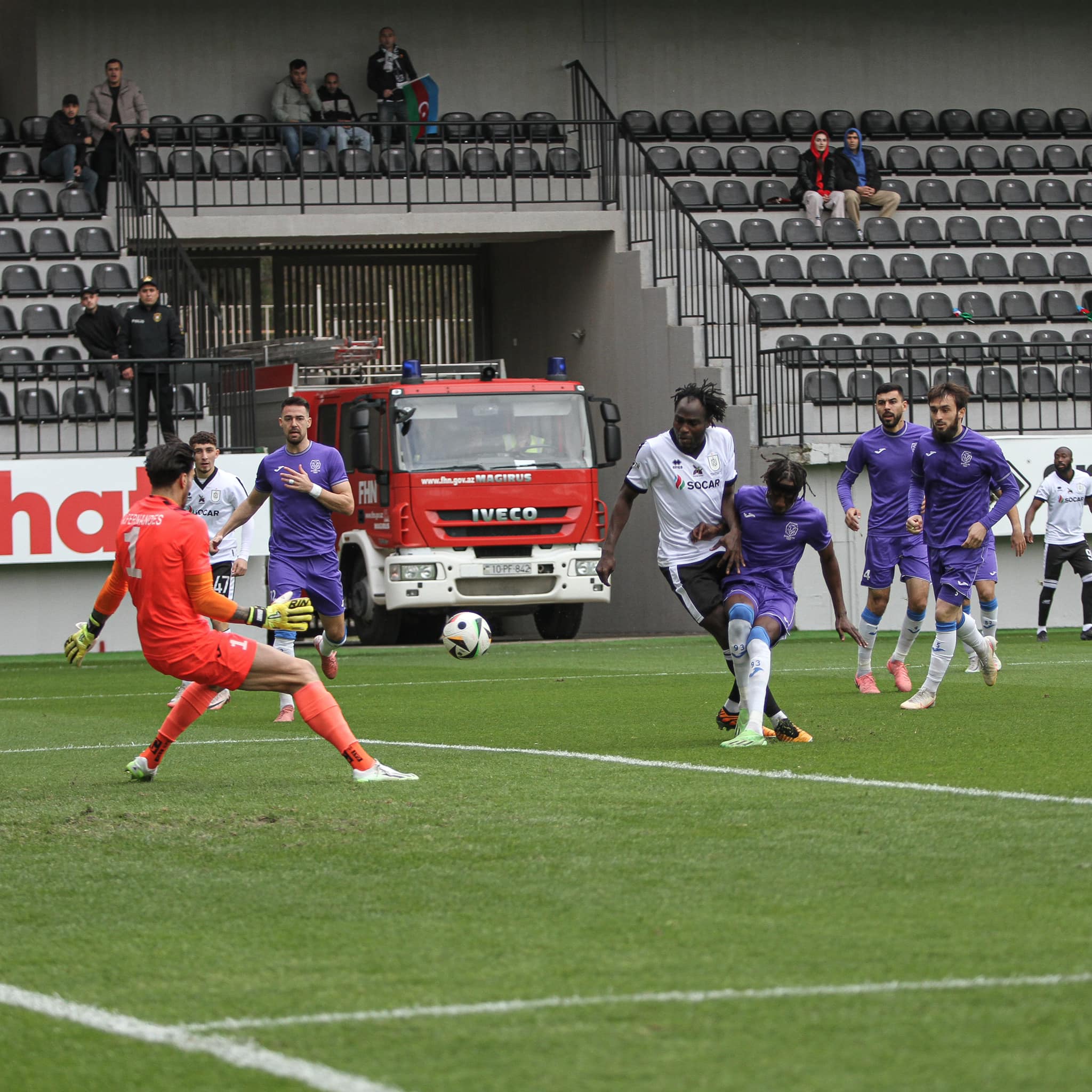 "Neftçi”nin 2:0-ı qoruya bilməməsinin səbəbini portuqaliyalı dedi
