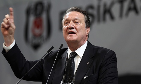 Türkiyənin böyük klubunun prezidenti istefa verdi