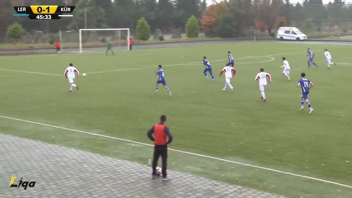 Lənkəranda suyun içində “futbol şousu” oynanıldı - VİDEO