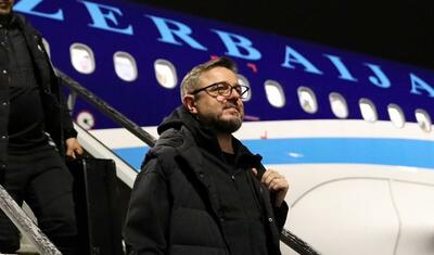 “Qarabağ” 6 saatlıq uçuşdan sonra İsveçdə -