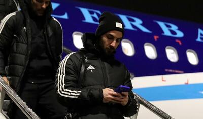 “Qarabağ” 6 saatlıq uçuşdan sonra İsveçdə -
