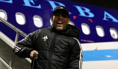 “Qarabağ” 6 saatlıq uçuşdan sonra İsveçdə -