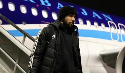 “Qarabağ” 6 saatlıq uçuşdan sonra İsveçdə -