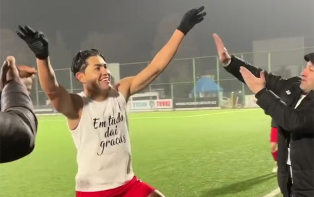 Azərbaycanda rəqs edən futbol komandasından VİDEO