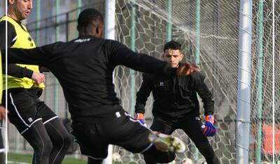 "Neftçi": 5 futbolçu bizə kömək edə bilməyəcək -