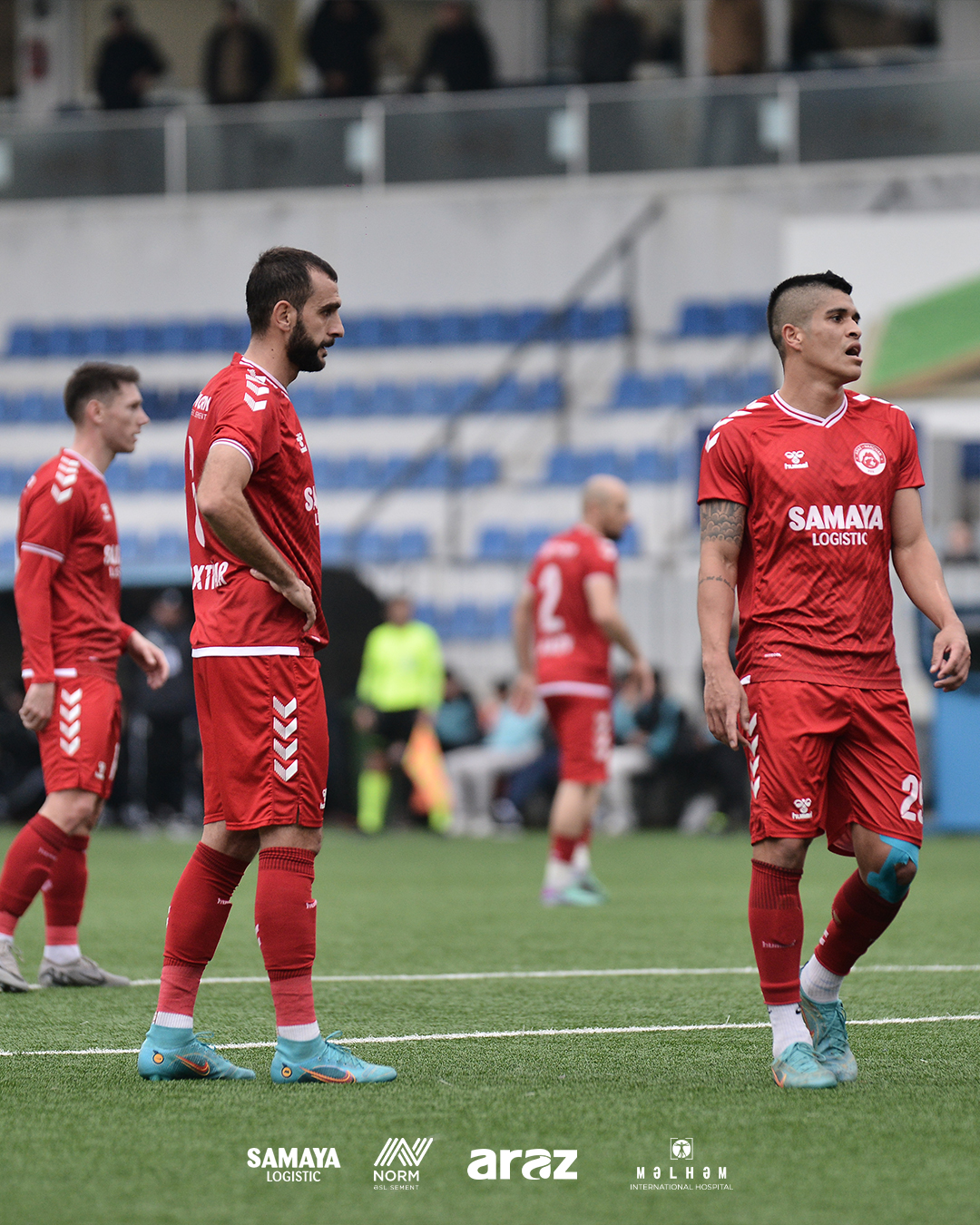 Premyer Liqanın iki komandasından fərqli qərar - Hər kəs üçün qapalı olacaq