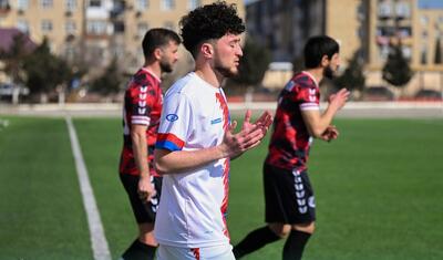PSJ-nin qız fanatı Azərbaycan çempionatının oyununda –