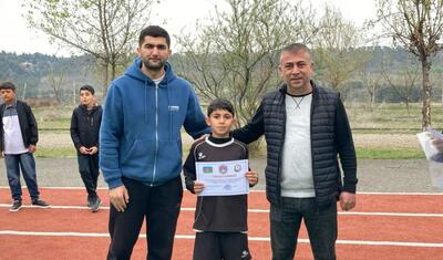 Qərb bölgəsində fərqlənən futbolçuların siyahısı -