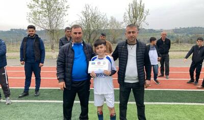 Qərb bölgəsində fərqlənən futbolçuların siyahısı -