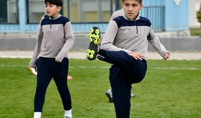Elit uşaqlar seçmək üçün Avropadan Bakıya gələn var -